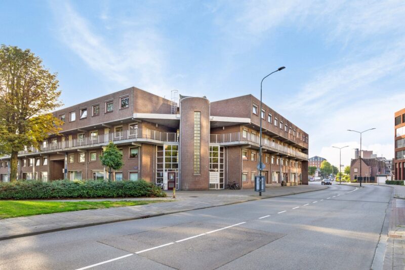 Zuidende, HELMOND