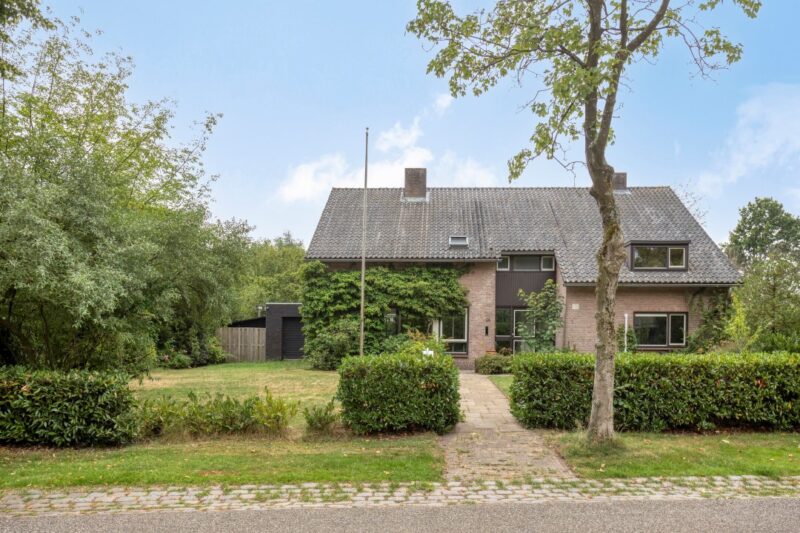 Papenvoort, NUENEN