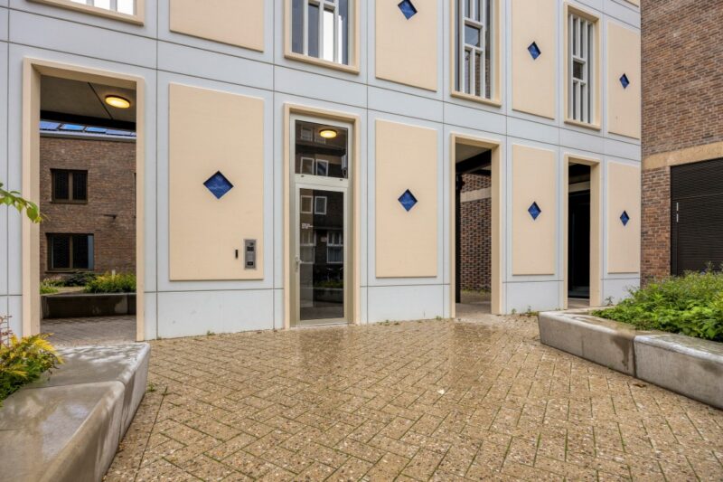 recent house